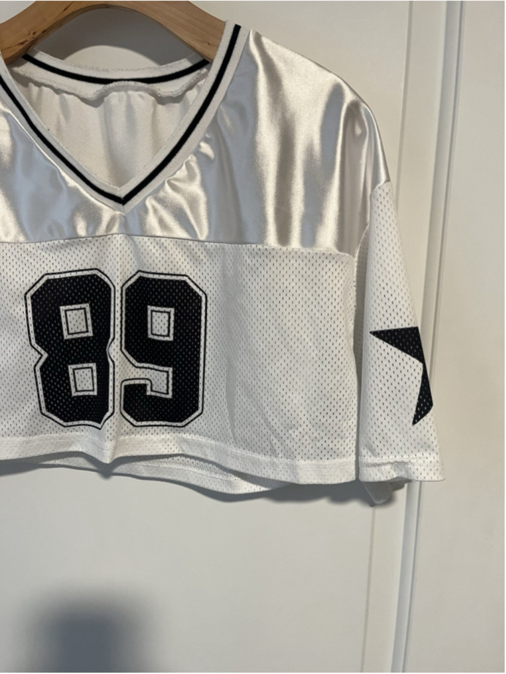 Shein Baggy Crop Fit Jersey Top 89 White Black Mesh Football Medium Womens - Picture 3 of 6